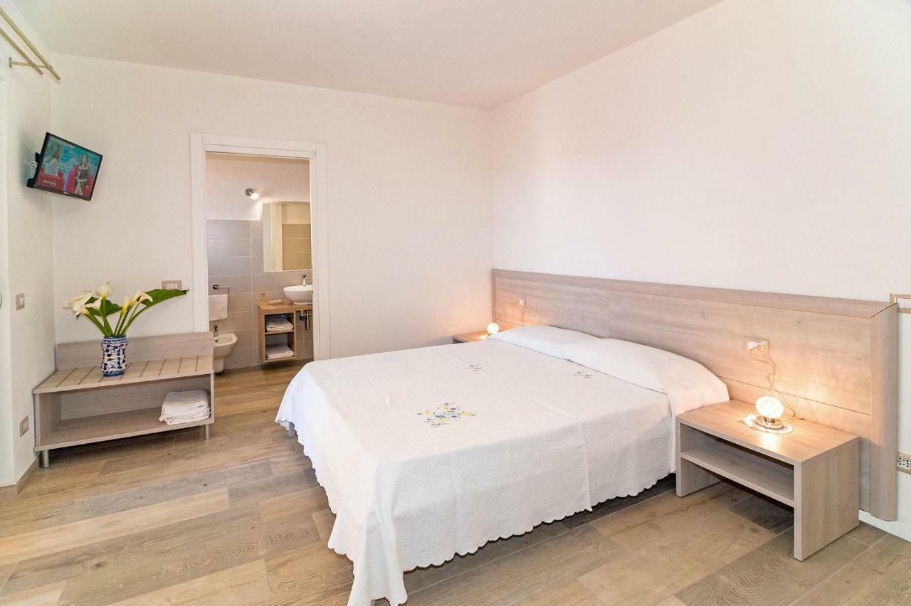 Molarotto Camere Con Angolo Cottura 圣特奥多罗 外观 照片