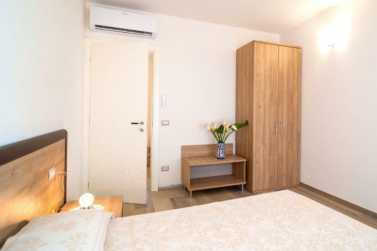 Molarotto Camere Con Angolo Cottura 圣特奥多罗 外观 照片