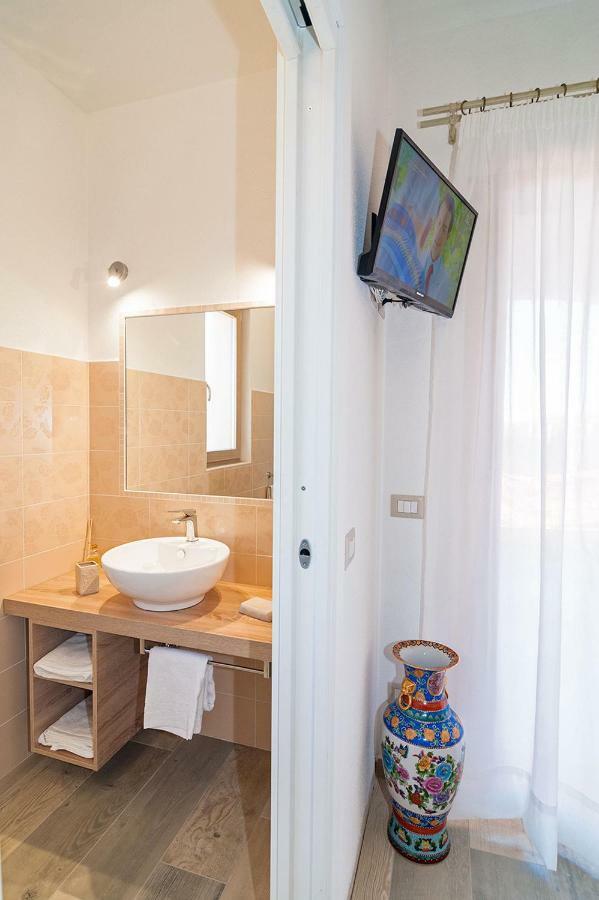 Molarotto Camere Con Angolo Cottura 圣特奥多罗 外观 照片