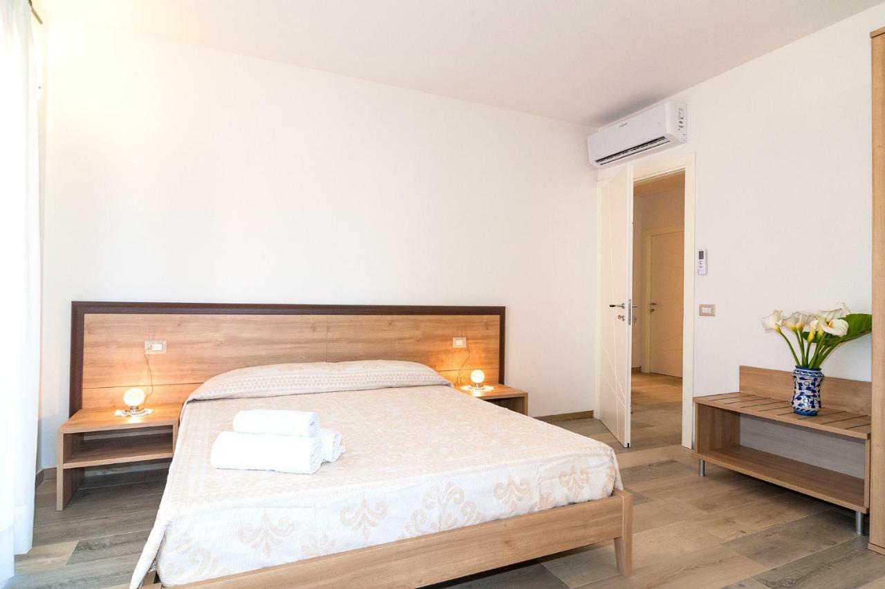 Molarotto Camere Con Angolo Cottura 圣特奥多罗 外观 照片